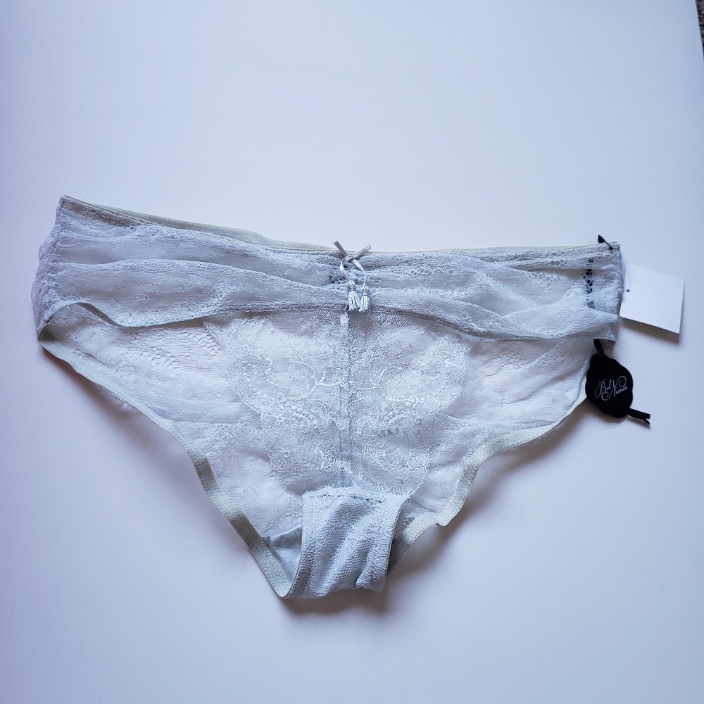 BEL NIENTE Off White/ Light Grey Panties/ Underwear Size Medium Lace See Through